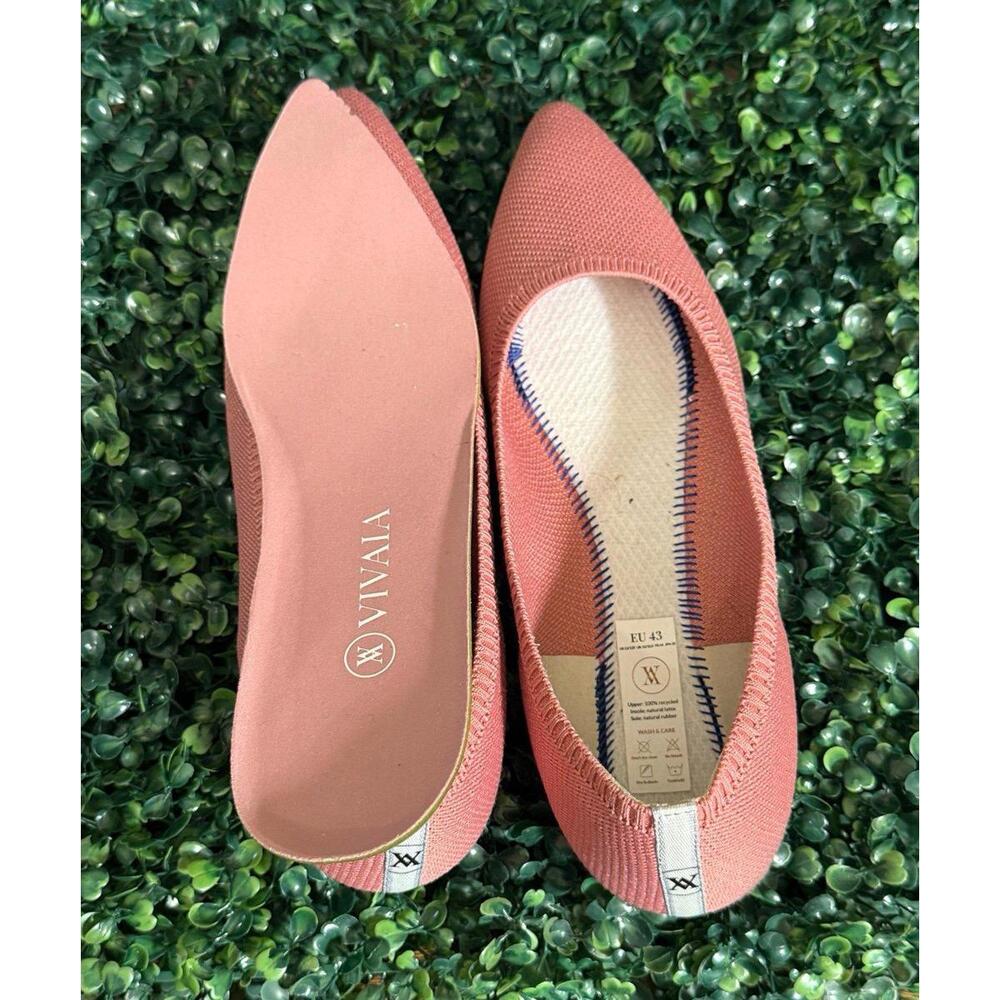 Pink Pointed-Toe Flats in Suede-Like Finish - Picture 4 of 4